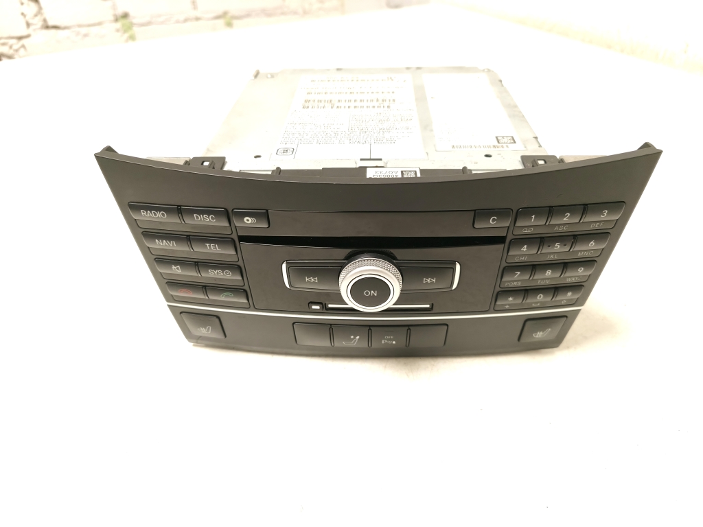 Mercedes Benz E-Class W212 (2009–2015) Autoraadio A2129008409 Mercedes Benz E-Class W212 (2009–2015) Autoraadio A2129008409