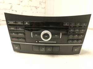 Mercedes Benz E-Class W212 (2009–2015) Autoraadio A2129008409 - 9