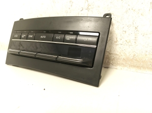 Mercedes Benz E-Class W212 (2009–2015) Heater control panel A2129009109 - 5