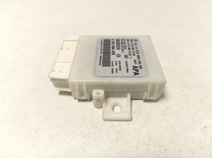 Mercedes Benz E-Class W212 (2009–2015) Parking system control unit A2129009505 - 4