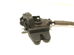 Mercedes Benz E-Class W212 (2009–2015) Trunk lid lock A2047500185 - 5