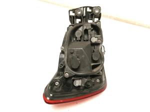 AUDI A4 B9 (2015–2026) Eckleuchte hinten 8W5945070A - 5