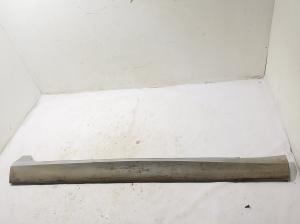 Exterior sill trim - 39843416