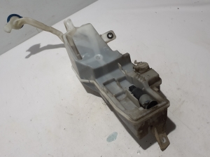 VOLVO S90 (2016–2026) Front washer fluid reservoir 31378731 - 2