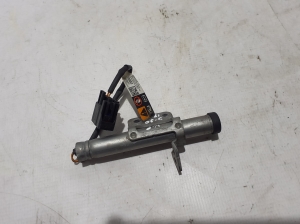 VOLVO S90 (2016–2026) Hood impact sensor 31688050 - 2
