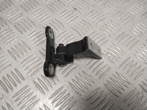 Polestar 2 II (2021–2026) Rear side door upper hinge 31662685 - 2