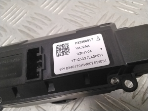 Polestar 2 II (2021–2026) Display switch 32266917 - 2