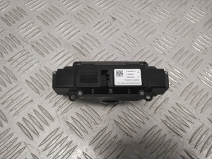 Polestar 2 II (2021–2026) Display switch 32266917 - 4