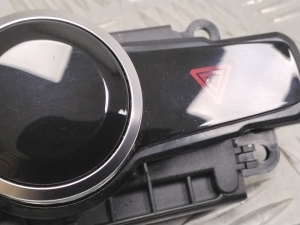 Polestar 2 II (2021–2026) Display switch 32266917 - 5