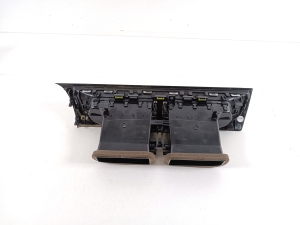 Jaguar l-Pace (2018–2026) Dashboard air vent grilles J9D3014L20AE - 3