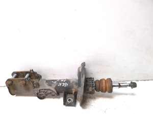 Stoßdämpfer vorne - A2043204438