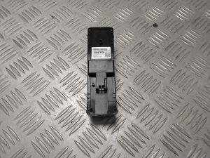 Polestar 2 II (2021–2026) Esiukse klaaslüliti 32334080 - 2