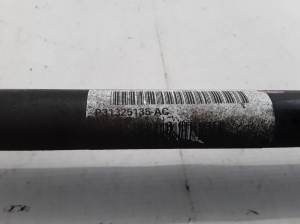 VOLVO XC60 (2008–2017) Tagumine veovõll ja selle osad 31325135 - 3