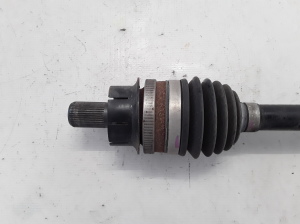 VOLVO XC60 (2008–2017) Tagumine veovõll ja selle osad 31325135 - 4