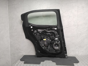 Polestar 2 II (2021–2026) Rear side doors - 5