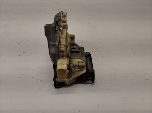 Volkswagen Passat B6 (2005–2010) Front door lock 3C1837015A - 5