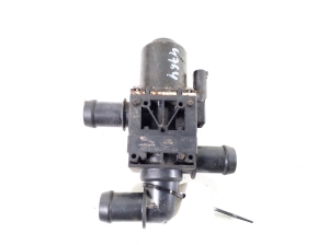 Jaguar l-Pace (2018–2026) Auxiliary water pump J9D318495AA - 2