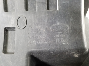 Jaguar l-Pace (2018–2026) Other shield J9D3001A04A - 4
