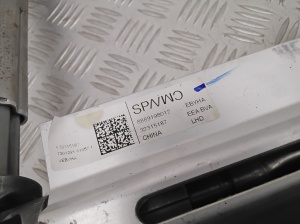 Polestar 2 II (2021–2026) Stūres statnis un tā detaļas 32315187 - 3