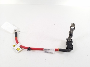 Pluskabel-Klemme - J9D314N184