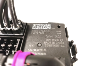 Volkswagen Golf VIII (2019–2026) Gateway control module 5QS907530D - 4
