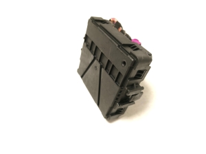 Volkswagen Golf VIII (2019–2026) Gateway control module 5QS907530D - 6