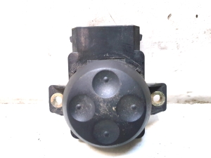 AUDI A4 B7 (2004–2008) Front seat adjustment switch (on seat) 8E0959777 - 4