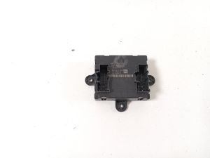   Türsteuergerät vorn  - J8A214D618CC 