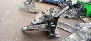   Front outrigger  - 32405116 