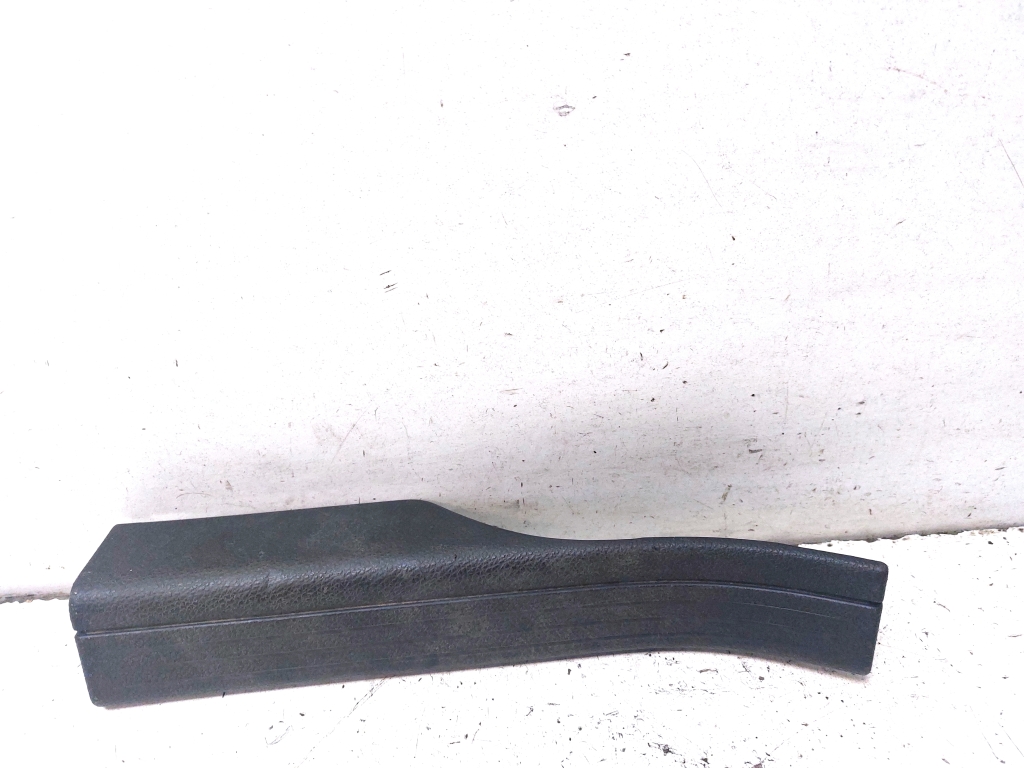 Mercedes Benz GLK-Class 204 (2008–2015) Inner sill trim A2046860336 Mercedes Benz GLK-Class 204 (2008–2015) Inner sill trim A2046860336