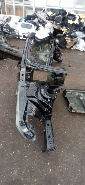 AUDI A5 (2016–2026) Front outrigger 4K0805140Y - 3