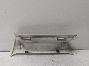 Mercedes Benz GLK-Class 204 (2008–2015) Tagumise toe sisekujundus A2046900926 - 4