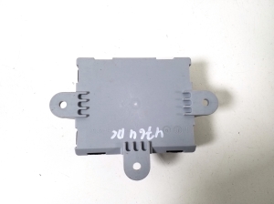 Jaguar l-Pace (2018–2026) Rear side door control unit J8A214D619CC - 2