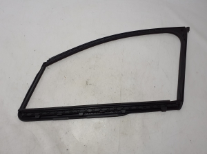 Porsche Panamera 971 (2016–2026) Front door rubber seal 971837432A - 2