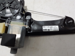 Porsche Panamera 971 (2016–2026) Rear side door window regulator 971839402B - 4