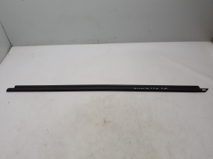 Porsche Panamera 971 (2016–2026) Esiukse klaasi välimine liist 971837476A - 2