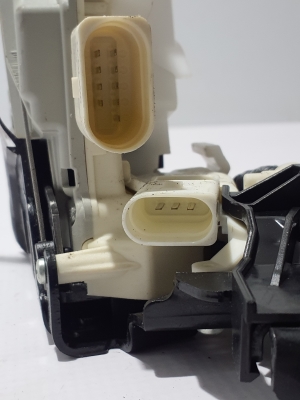 Porsche Panamera 971 (2016–2026) Front door lock 971837015E - 2
