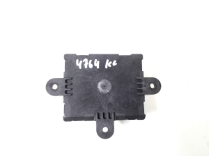 Jaguar l-Pace (2018–2026) Rear side door control unit J8A214D620CC - 2