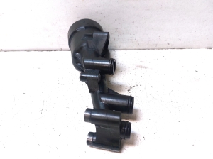 Mercedes Benz GLK-Class 204 (2008–2015) Ölfiltergehäuse 70321178 - 3