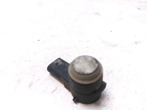 Parkošanās sensors aizmugurē - A2215420417