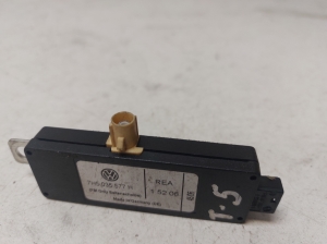Volkswagen Transporter T5 (2003–2015) Antenna amplifier 7H5035577H - 2