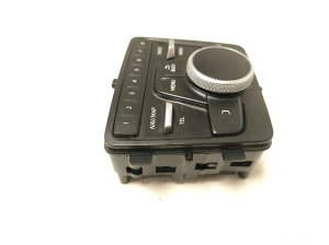 AUDI A4 B9 (2015–2026) Commande centrale multimédia 8W0919614N - 3