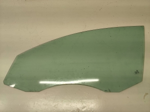 Vitre de porte avant - 43R00082