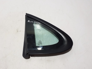  Rear quarter glass  - 971845417 