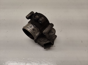 Volkswagen Passat B6 (2005–2010) Drosselklappe 03L128063E - 2