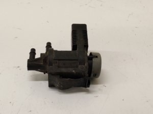 Volkswagen Passat B6 (2005–2010) Magnetventil 1K0906283A - 3