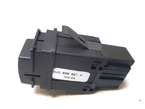 Skoda Superb (2001–2008) Rear window defroster switch 3U0959621A - 3