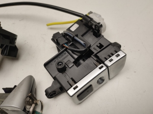 Mercedes Benz SL-Class 230 (2001–2012) Front door lock cylinder A2307600377 - 5