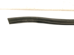 Volkswagen Golf VIII (2019–2026) Kapoti tihend 5H0823723 - 4