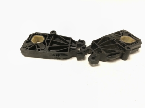 Volkswagen Golf VIII (2019–2026) Radiator bracket 5WA121367 - 3